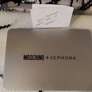 MoschinoXSephora Laptop palette